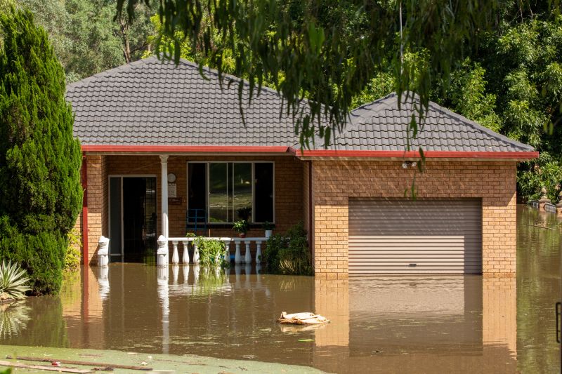 Flood Damage Restoration in Gilbert, AZ